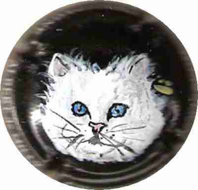 N°010d Fond noir, peinte à  la main par Lydia
Image Yves STEFANI
