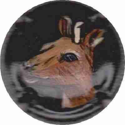 N°010f Fond noir, peinte à  la main par Lydia
Image Yves STEFANI
