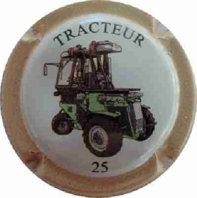 N°12x 25 Tracteur
Photo Catherine CHAUSSONEAUX
