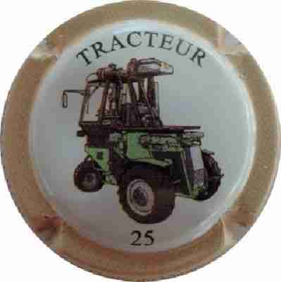 N° 12x 25 Tracteur
Photo Catherine CHAUSSONEAUX
