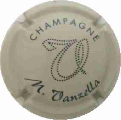 N°15 Beige pâle et noir
Photo J.R.
