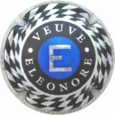 N°24 Puzzle, 01 sur 10, métal et noir, E de EXCELLENCE, centre bleu
Photo J.R.
