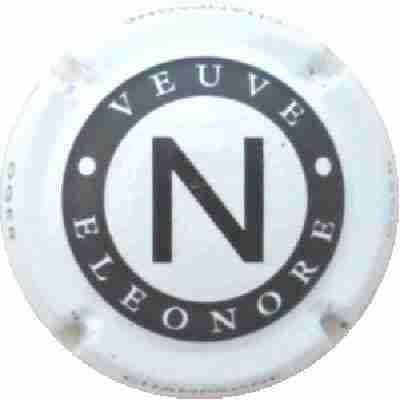 N°19 Puzzle, 02 sur 10, blanc et noir, N de INIMITABLE
Photo J.R.
