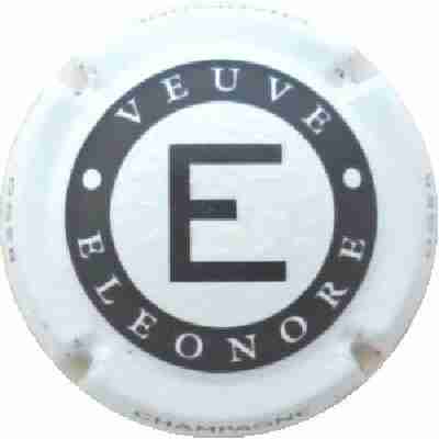 N°19 Puzzle, 10 sur 10, blanc et noir, E de INIMITABLE
Photo J.R.
