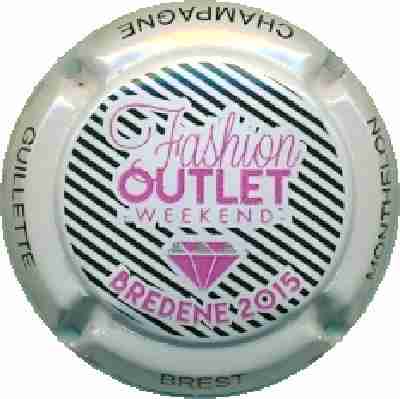 N°036 Outlet 2015, contour blanc
Image Yves STEFANI
