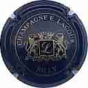 Nom du fichier=LB_7_d_NR_Bleu_fonce_et_or.jpg
Taille du fichier=24Ko
Dimensions : 400x400
Ajouté le : 05 Février 2016 LB_7_d_NR_Bleu_fonce_et_or.jpg