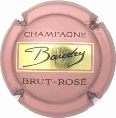 N°12 Brut rosé, fond rosé 
Photo Eric BILLARDELLE
