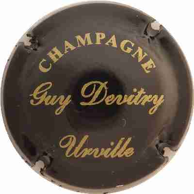 N°03 Noir et or
Photo LEWIS
