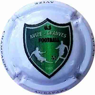 _N°NR US AVIZE-GRAUVES FOOTBALL , Blason relief, Contour blanc
Photo Bernard DUQUENNE
Mots-clés: NR