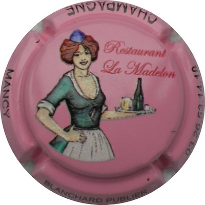 N°20 (série de 32) Restaurant la Madelon, fond rose foncé, en relief
Photo Bernard DUQUENNE
