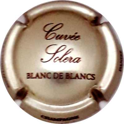 N°10 Cuvée Solera BLANC DE BLANC, Or pâle et marron
Photo Martine PUPIN
