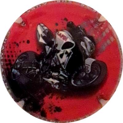 N°06 Moto, Fond rouge
Photo Martine PUPIN
