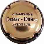 DEMAY_DIDIER_NR_Fond_or_bronze2C_contour_marron.jpg