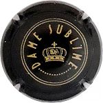 Nom du fichier=DUBREUIL_FRERES_Ndeg05_Cuvee_Dame_Sublime2C_Noir_et_or~2.jpg
Taille du fichier=21Ko
Dimensions : 400x400
Ajouté le : 03 Mars 2021 DUBREUIL_FRERES_Ndeg05_Cuvee_Dame_Sublime2C_Noir_et_or~2.jpg