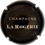 LA_ROGERIE_NdegNR_Noir_ert_blanc2C_Grand_espace_entre_Champagne_et_La_Rogerie.jpg