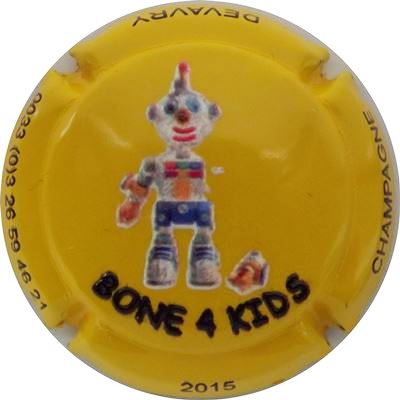 N°23c Fond jaune, en relief
Photo René COSSEMENT

