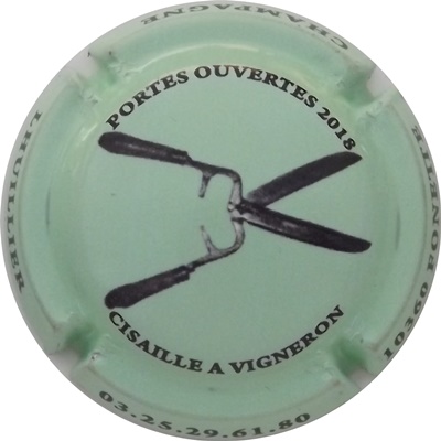 N°033b Cisaille à  vigneron 
Photo René COSSEMENT
