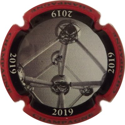 N°0976g 2019, Contour rouge
Photo René COSSEMENT
