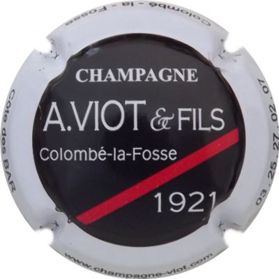 N°12e Noir, contour blanc, trait rouge
Photo René COSSEMENT
